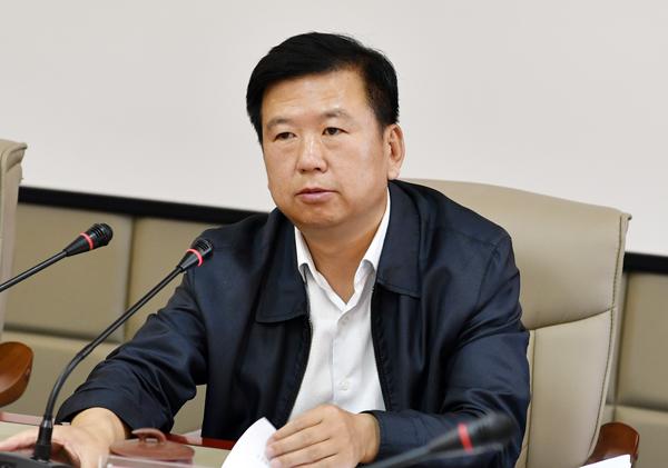郑永奎书记提讲话___.jpg