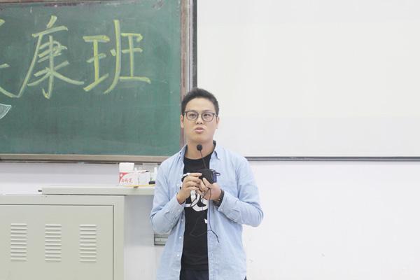 时帅同学介绍公司情况__.jpg