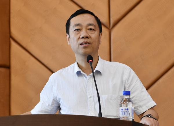 蔡建辉校长讲话__.jpg