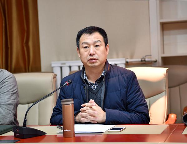 王柳行副校长主持会议__.jpg