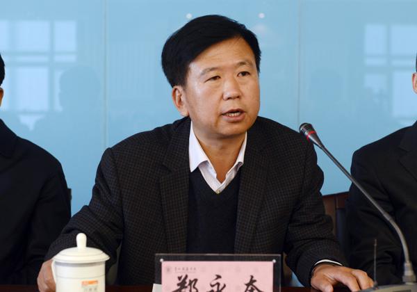 学校党委书记郑永奎表态发言___.jpg