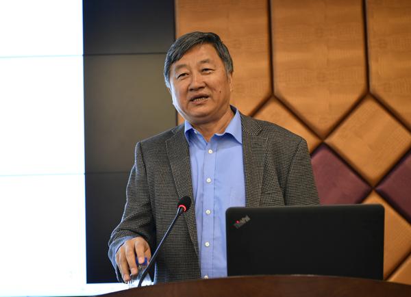 5周德山教授作报告__.jpg