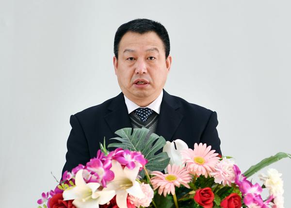 王柳行副校长作工作汇报___.jpg