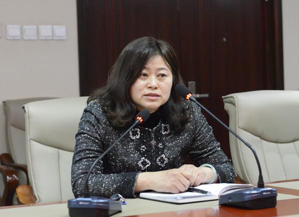 马克思主义学院院长姜淑兰发言__.jpg