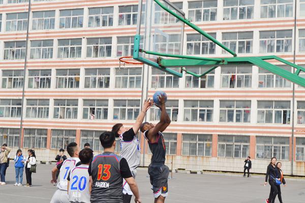 特邀留学生选手文松__.jpg