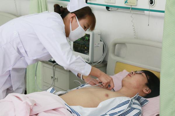 心电监护比赛现场__.jpg