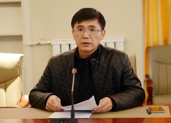 白雪书记传达上级会议精神__.jpg