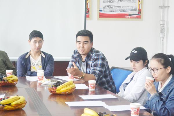 新疆学生发言__.jpg