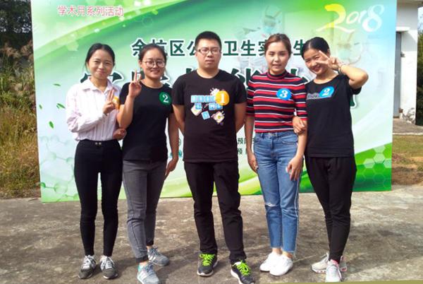 我校五名参赛学生风采___.jpg