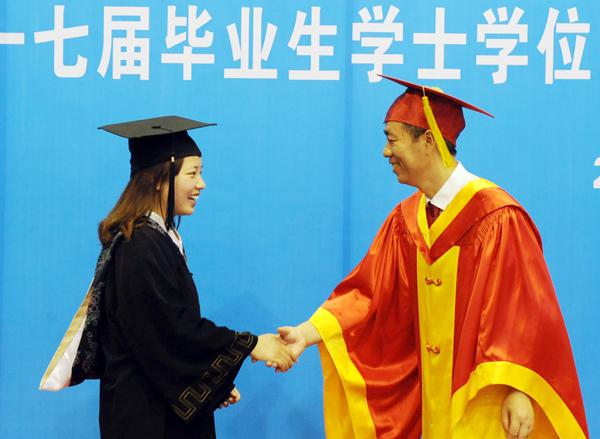 祝贺你，顺利毕业啦！___.jpg