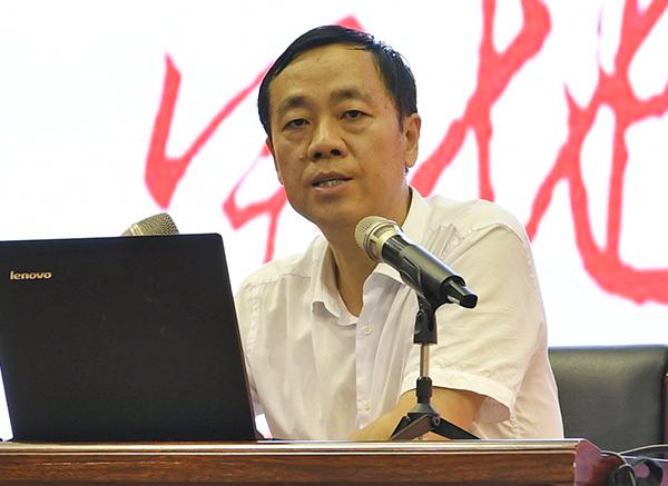 蔡建辉校长作报告__.jpg