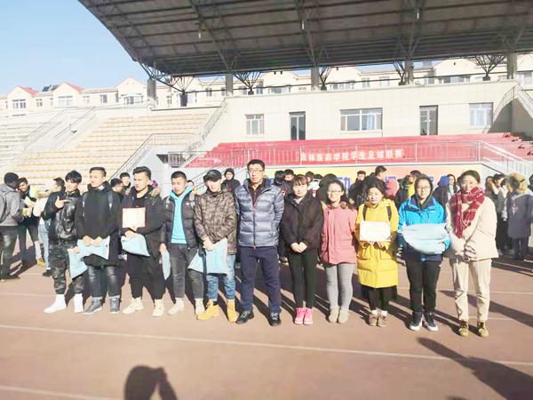 男子、女子组第一名合影__.jpg