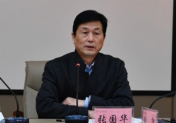 1张国华书记主持会议__.jpg