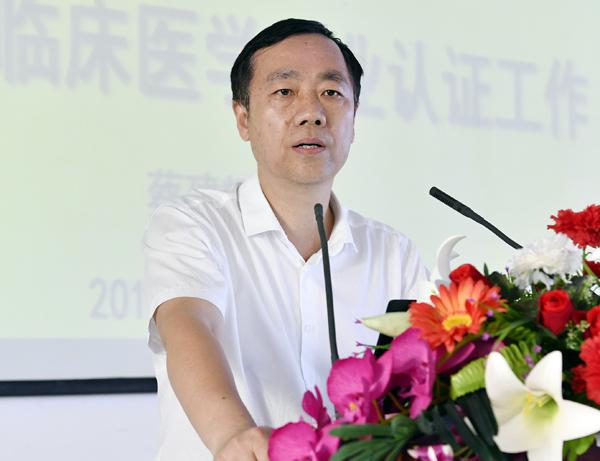 蔡建辉校长讲话___.jpg