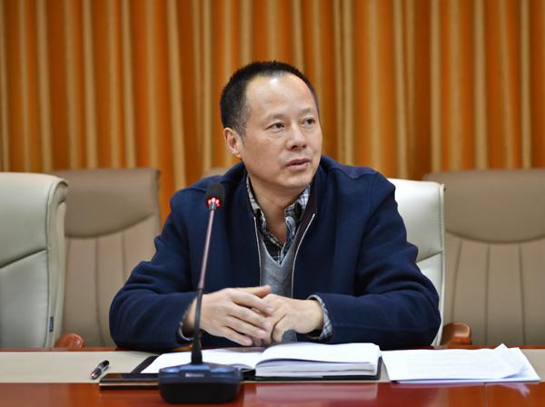 招生就业处处长马健康主持会议__.jpg