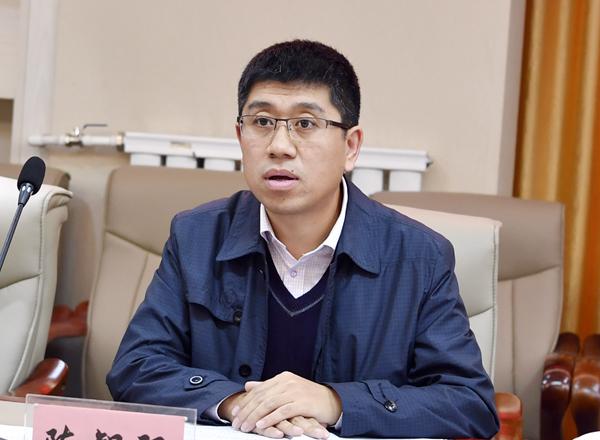 吉林省高校工委组织部副主任科员陈智强讲话___.jpg