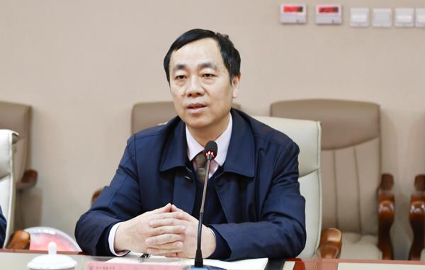 蔡建辉校长介绍工作情况__.jpg