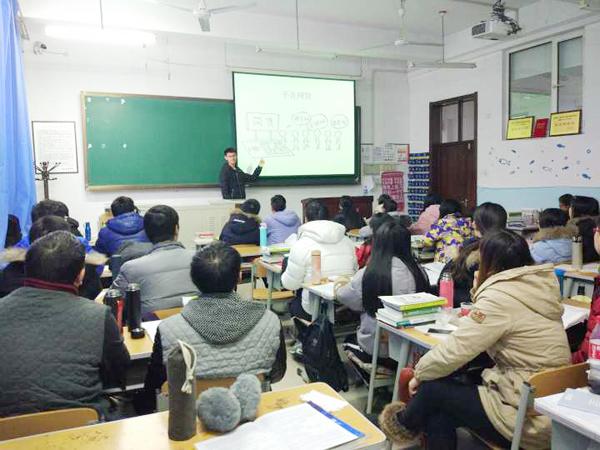 班长科普网贷知识__.jpg