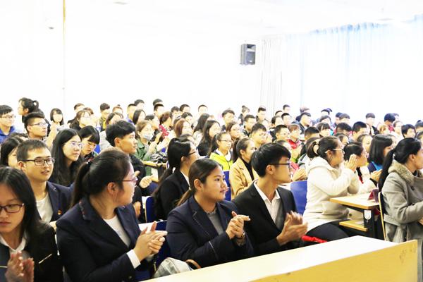 认真听讲__.jpg