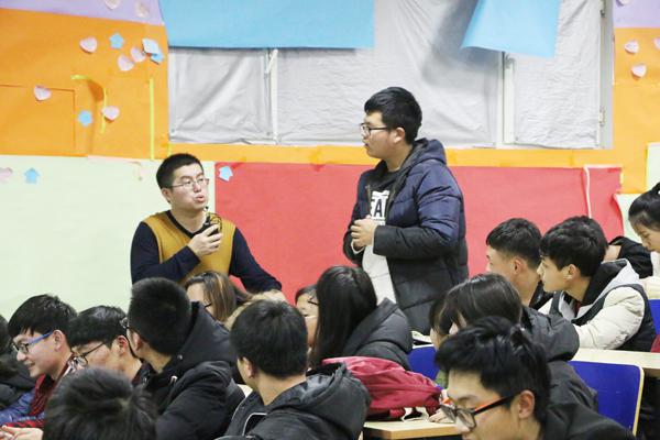 回答学生提问__.jpg