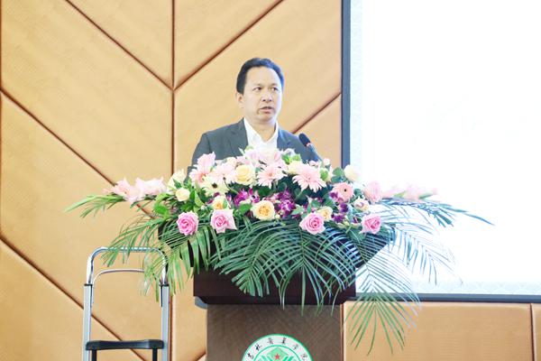 孔校长讲学__.jpg