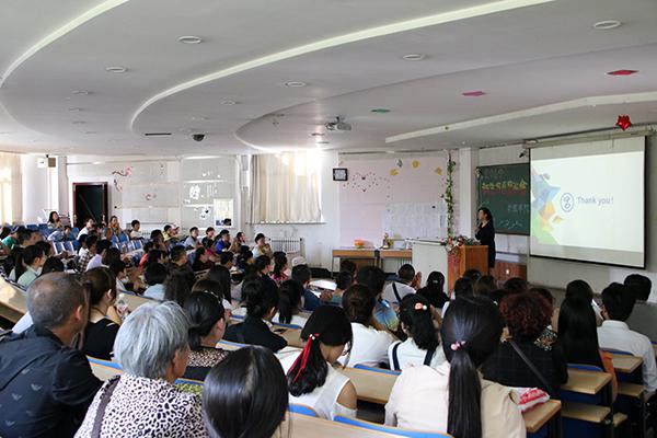 3见面会现场__.jpg