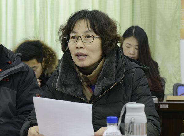 张文风组长主持会议__.jpg