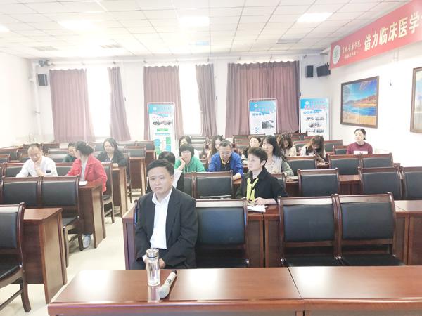 座谈现场__.jpg