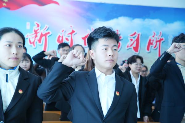 入团宣誓__.jpg