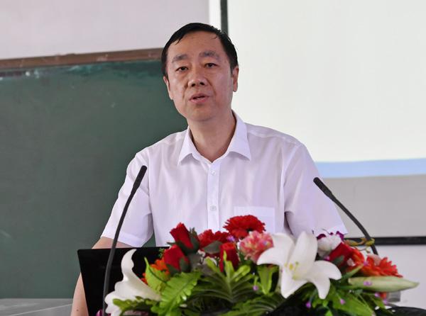 2蔡建辉校长讲话__.jpg