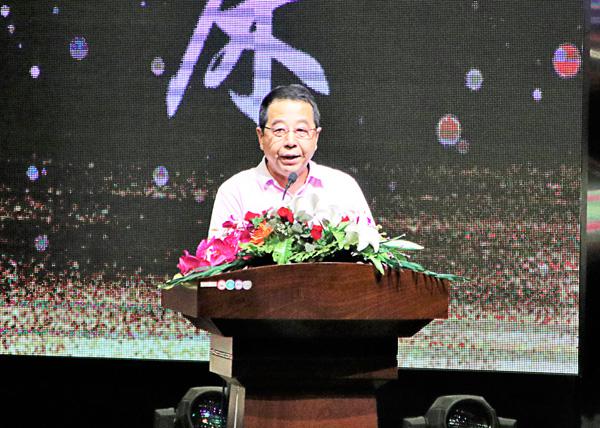 学院学生管理负责人曲保忠致辞___.jpg