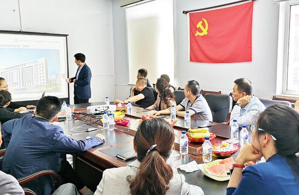 与企业深度交流2__.jpg