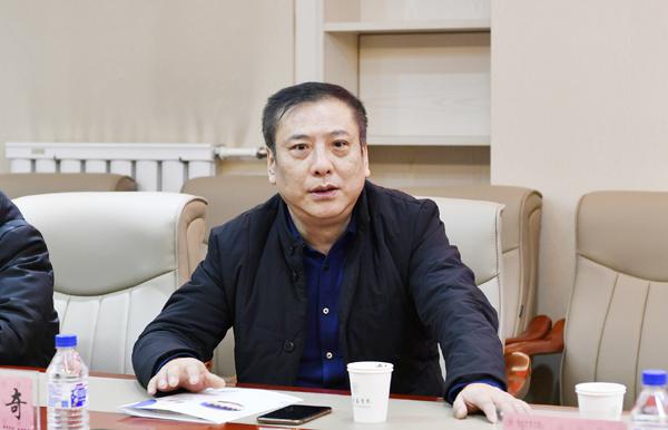 亭湖区人民医院院长吴桂奇介绍情况__.jpg