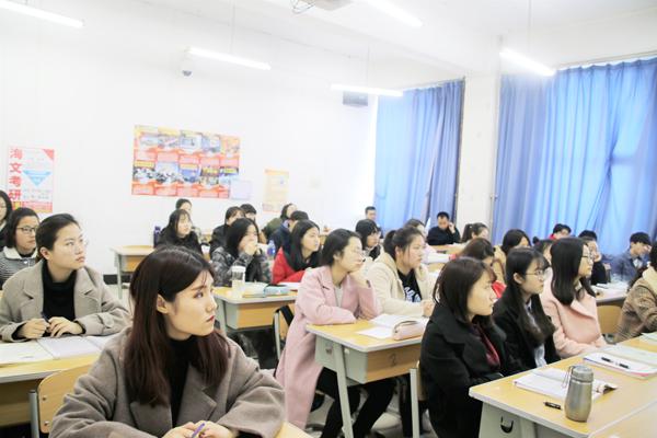 现场观众__.jpg