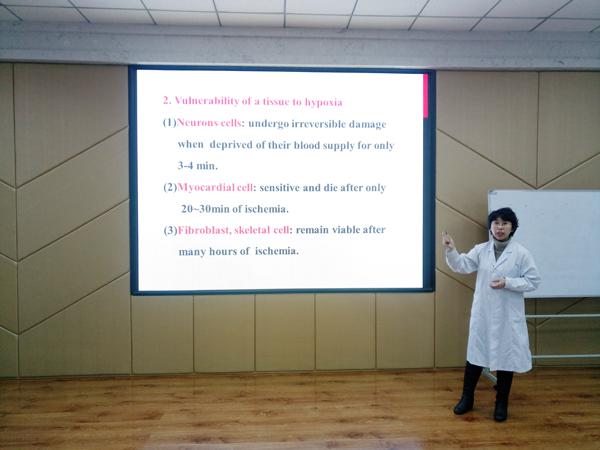 病理学教研室钟秀宏老师试讲__.jpg