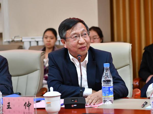 竞赛裁判长王仲教授宣读竞赛规则__.jpg