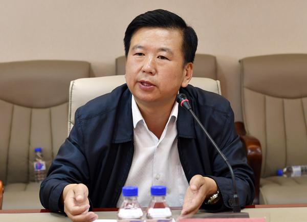 我校党委书记郑永奎致欢迎辞___.jpg