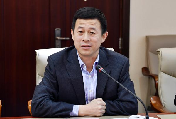 金连海处长主持会议___.jpg