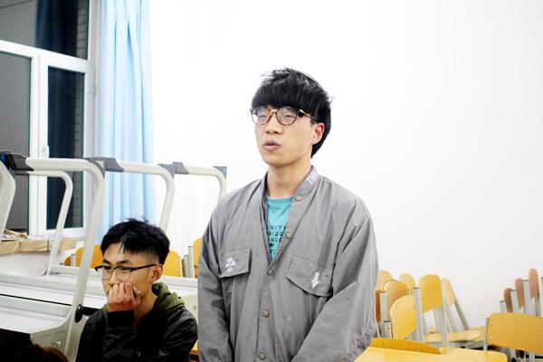 同学发言__.jpg