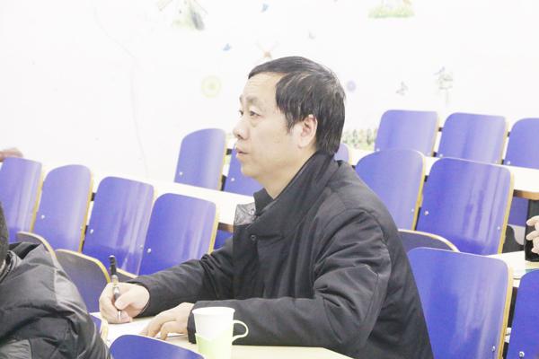 蔡建辉校长听选手讲课__.jpg
