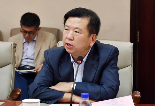 我校党委书记郑永奎致欢迎辞___.jpg