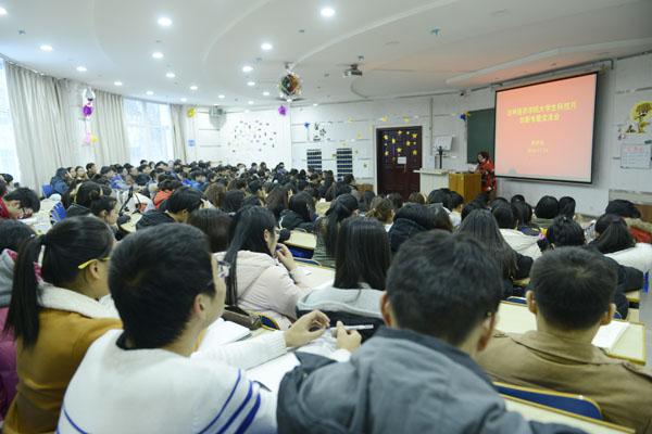 活动现场__.jpg