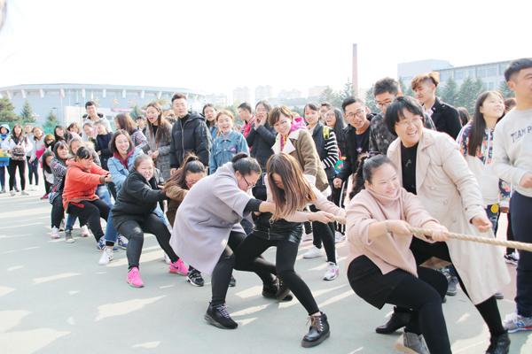拔河比赛__.jpg