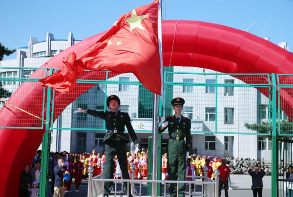 升国旗仪式___.jpg
