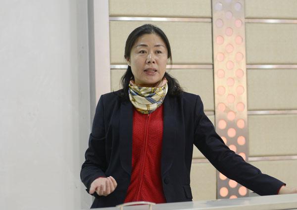 杨红部长作培训__.jpg