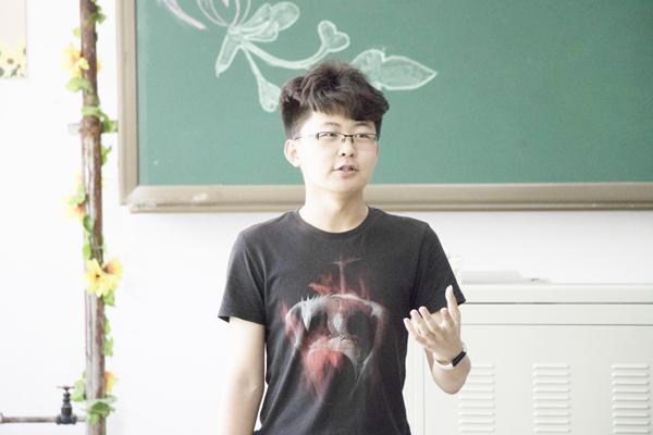 李伟民学长分享考研经验__.jpg