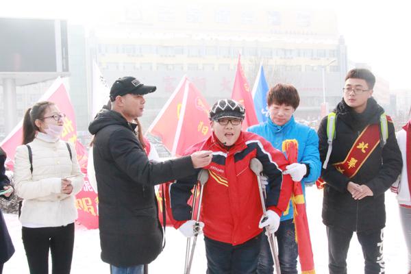 张灏感谢大家__.jpg