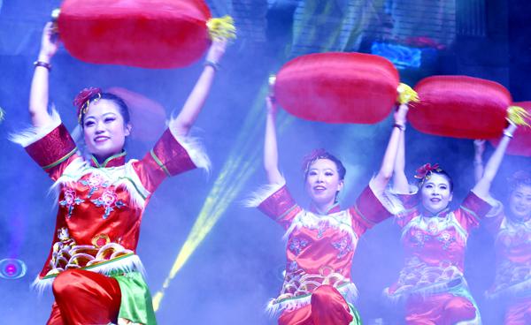 喜庆迎新年___.jpg