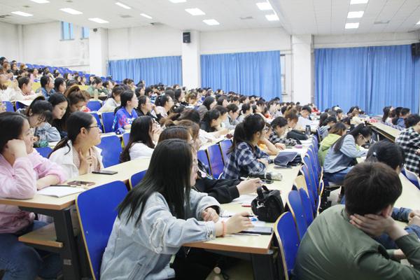 全体同学__.jpg
