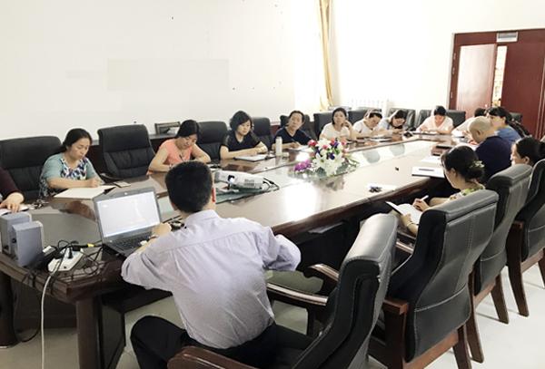基层党组织召开学习黄大年先进事迹座谈会___.jpg